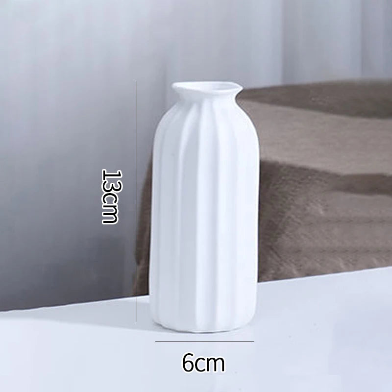 White Ceramic Vase – Nordic Matte Frosted Bud Vase for Home Decor