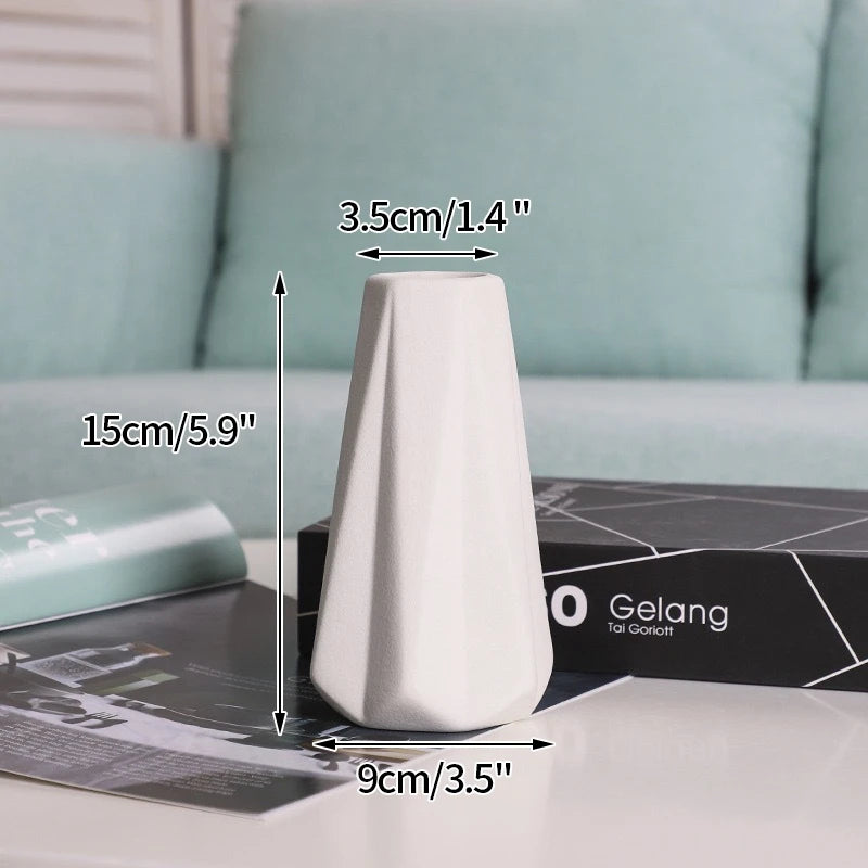 White Ceramic Vase – Nordic Matte Frosted Bud Vase for Home Decor