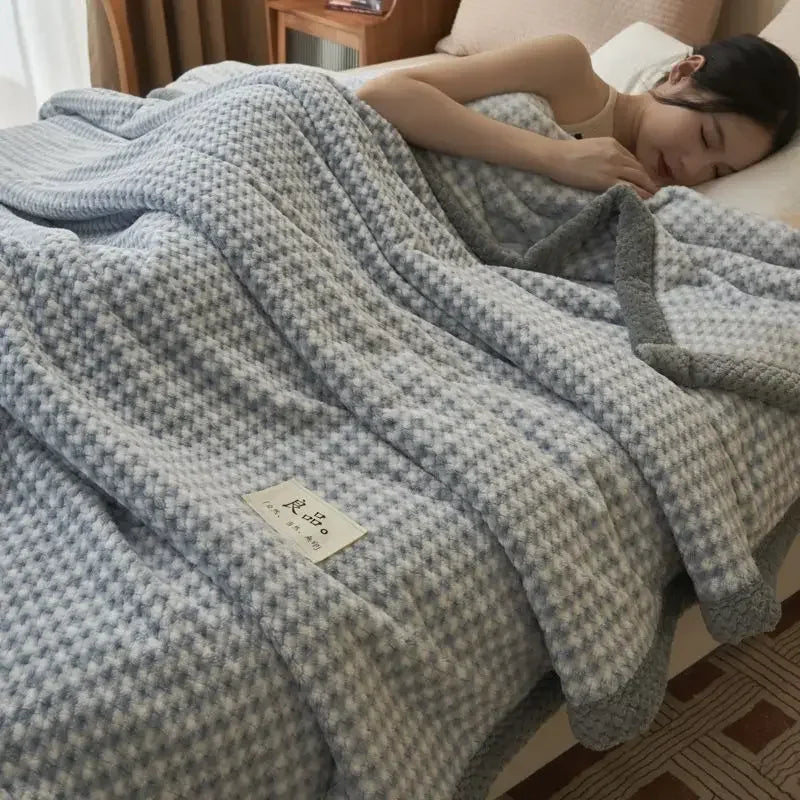 Soft Chenille Knit Throw Blanket – Machine Washable Crochet Blanket for Couch & Bed