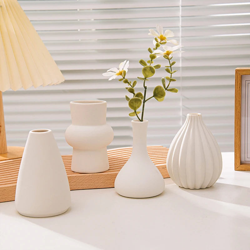 White Ceramic Vase – Nordic Matte Frosted Bud Vase for Home Decor