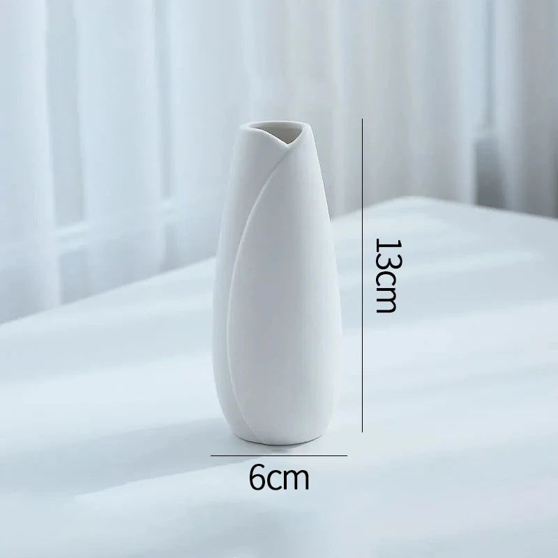 White Ceramic Vase – Nordic Matte Frosted Bud Vase for Home Decor