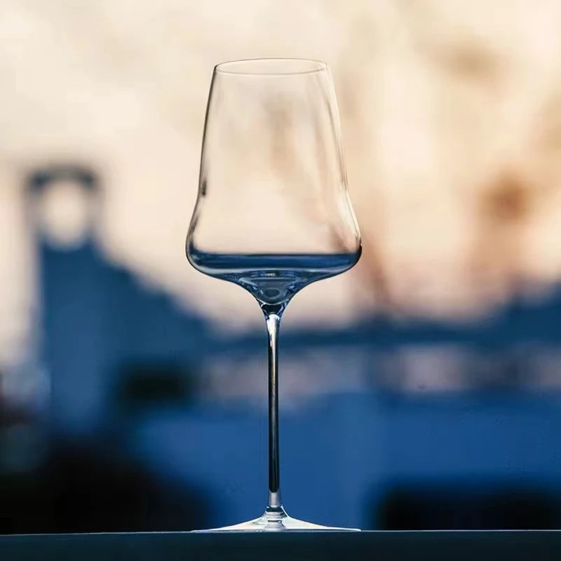 Handmade Crystal Champagne Flute – Thin, Lightweight & Flawless Wine Glass