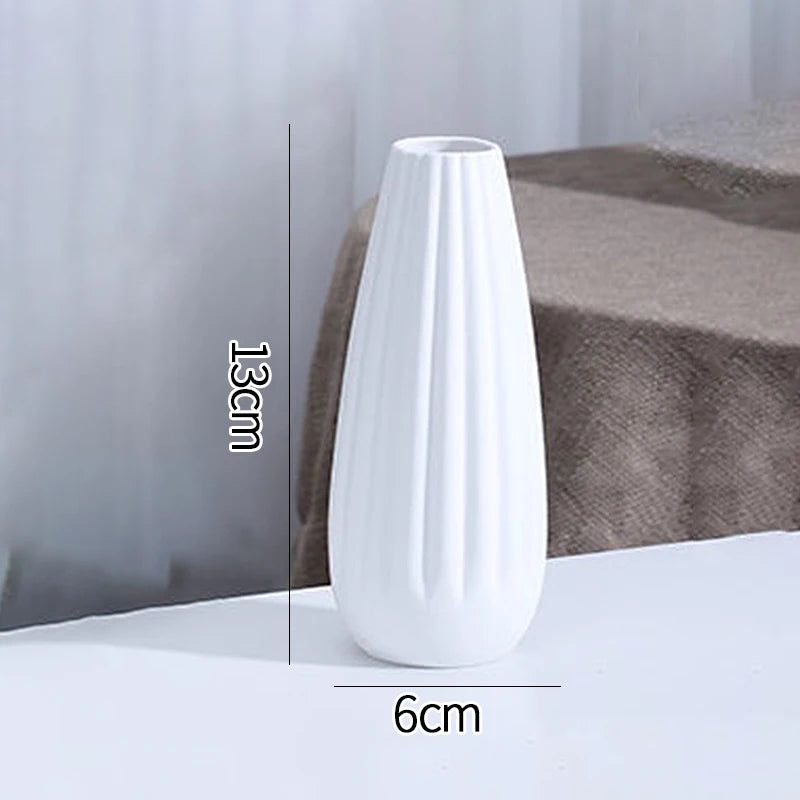 White Ceramic Vase – Nordic Matte Frosted Bud Vase for Home Decor